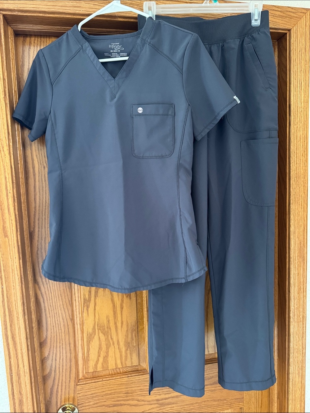 Cherokee Infinity Charcoal V-Neck Scrub Top and Elastic Waist Pants.